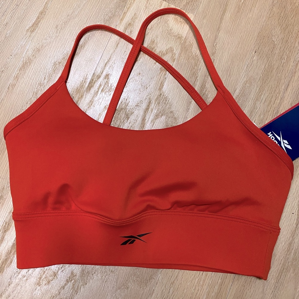 NWT REEBOK SPORTS BRA